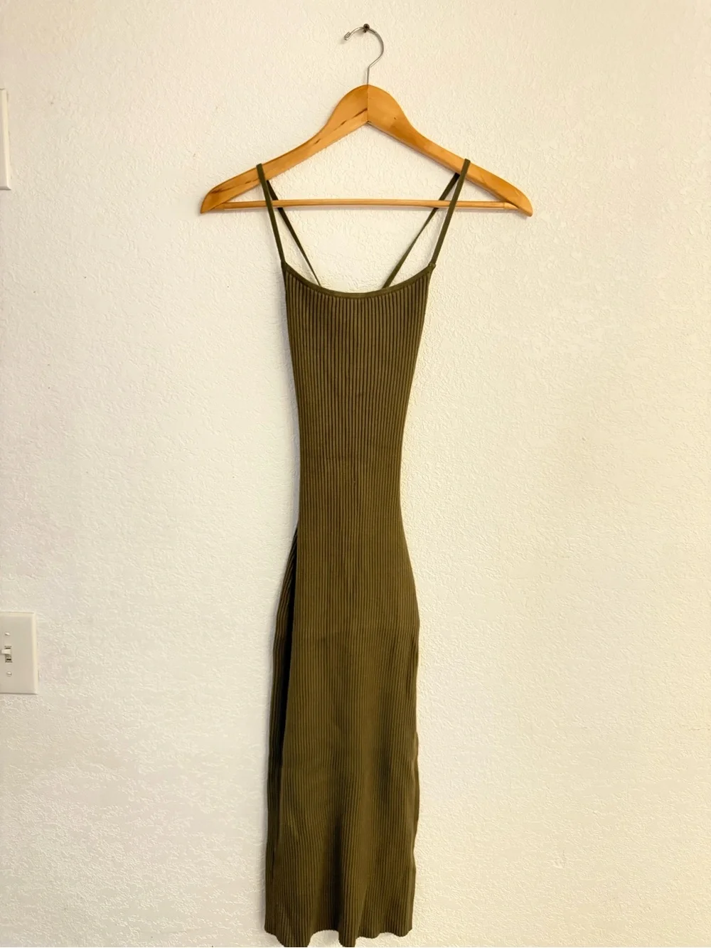 Abercrombie & Fitch Olive Ribbed Maxi Sweater Dress